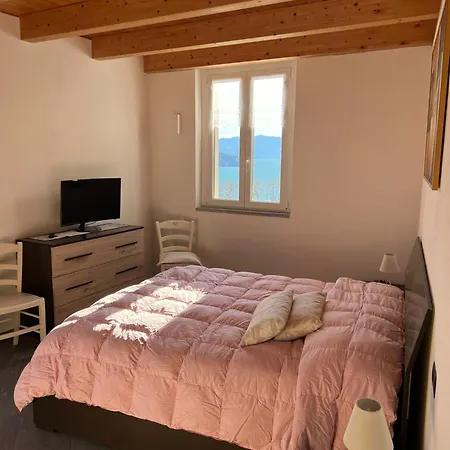 Casa Nonno Nacleto Tatil Evi Vercana